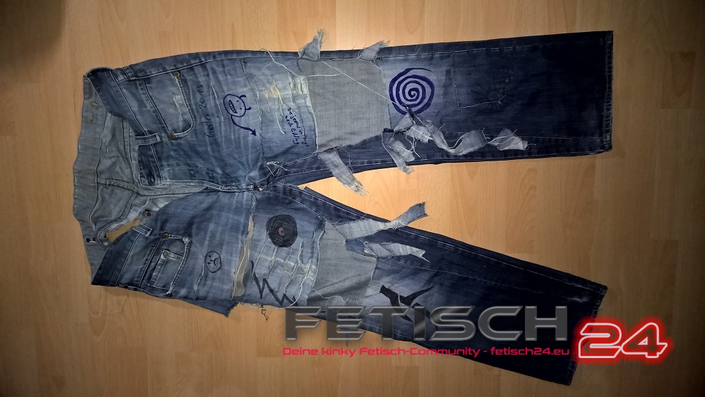 Jeans, bunt und zerfetzt